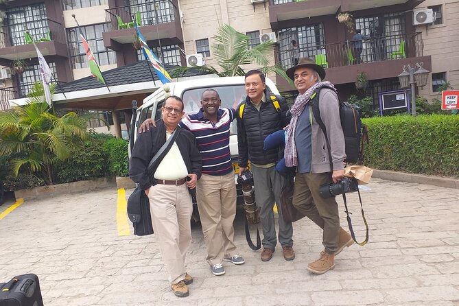 Nairobi: National park, baby Elephant, Giraffe center - Sheldrick Wildlife Trust and the elephant feeding