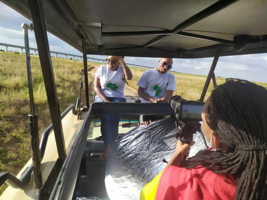 Nairobi National Park, Elephants, Giraffes & Bomas Day Trip - Bomas of Kenya Brings the Day Indoors