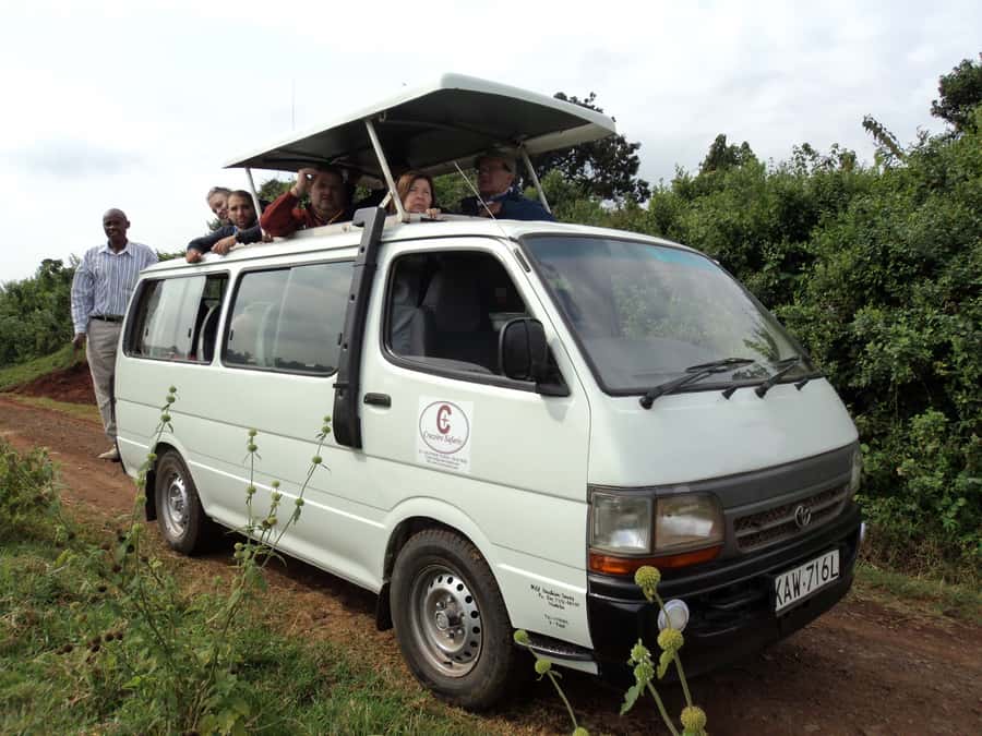 Nairobi National Park Full or Half-Day Tour with Guide - Adding the Giraffe Centre