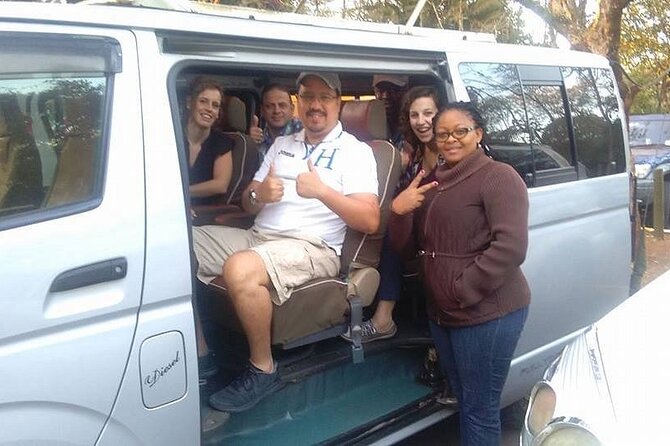 Nairobi National Park Half Day with Pickup - Looking for rhinos, lions, giraffes, and other animals