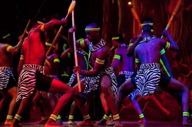 Nairobi Nightlife and Safari Park Hotel Dinner Experience - The guide and vehicle can shape the night