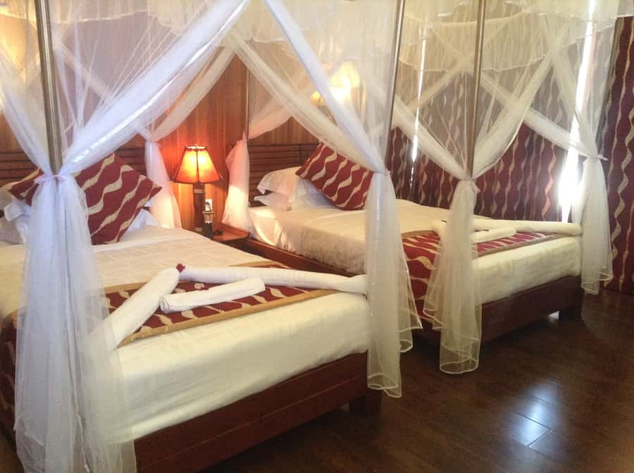 Nairobi: Overnight Safari Trip to Amboseli National Park - The early morning drive and Observation Hill
