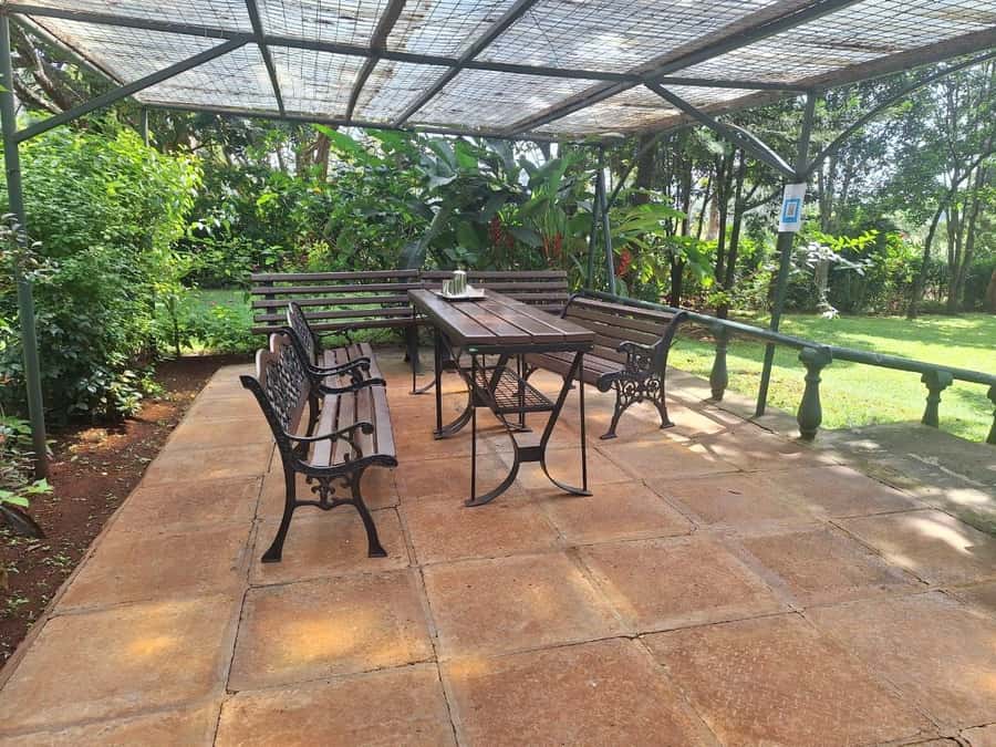 Nairobi: Tea Farm Day Trip with Lunch at kiambethu - A three-course lunch at about 1 p.m.