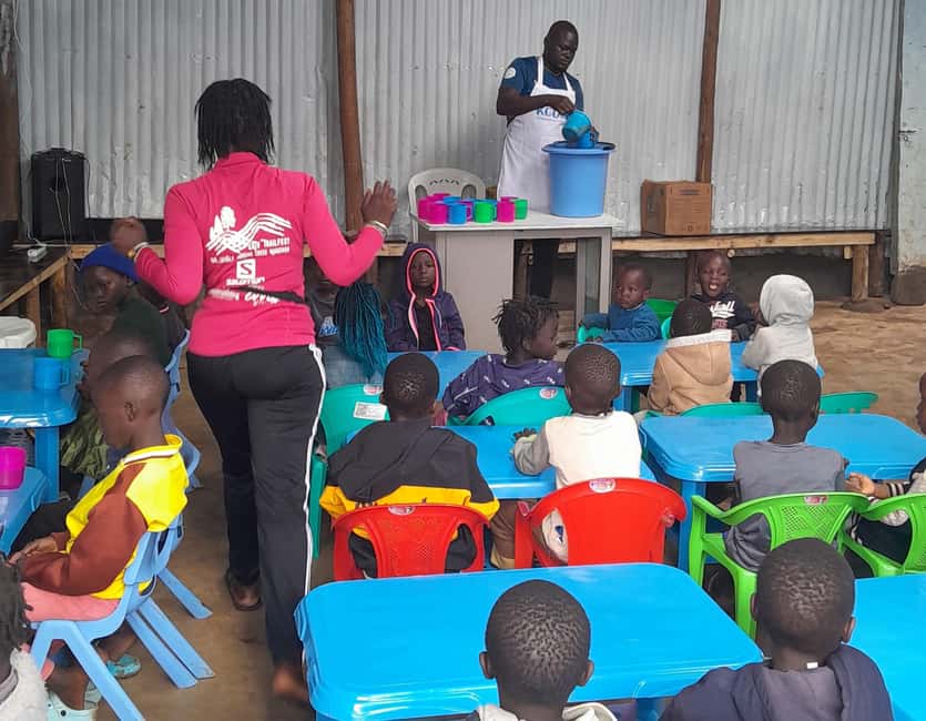 Nairobi: Volunteer at KCOOP Children’s Centre in Kibera Slum - What makes the connection meaningful