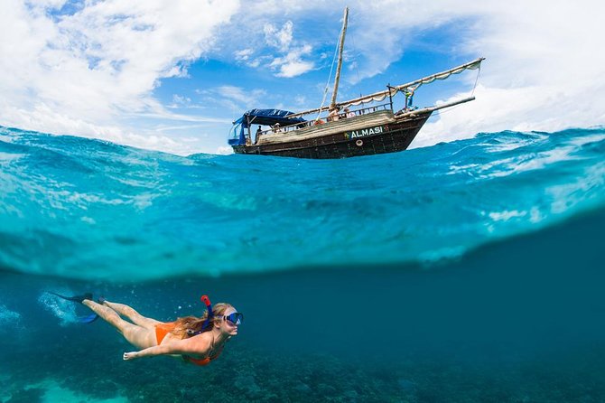 PILLI PIPA DHOW, the genuine product, snorkeling tour to Kisite Marine Park - Key points at a glance
