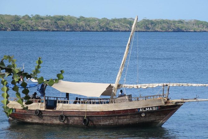 PILLI PIPA DHOW, the genuine product, snorkeling tour to Kisite Marine Park - Wasini Island and the seafood lunch