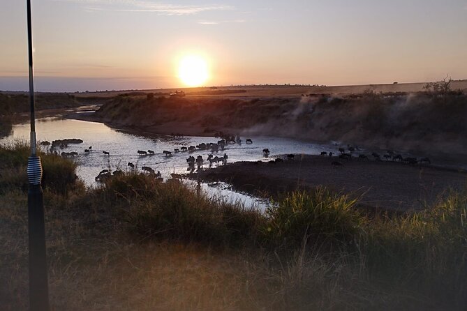 Private 5 Day Maasai Mara with Lake Nakuru and Lake Naivasha Tour - Day 5: Hell’s Gate before returning to Nairobi