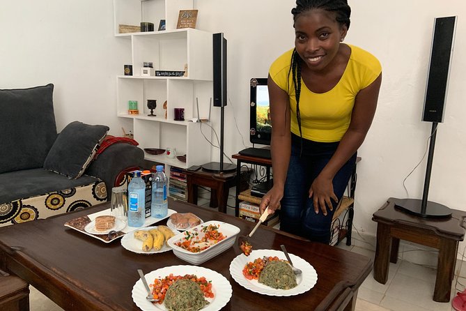 Private Kenyan Cooking Class in Nairobi with a Local - A Kenyan meal begins in Grace’s kitchen