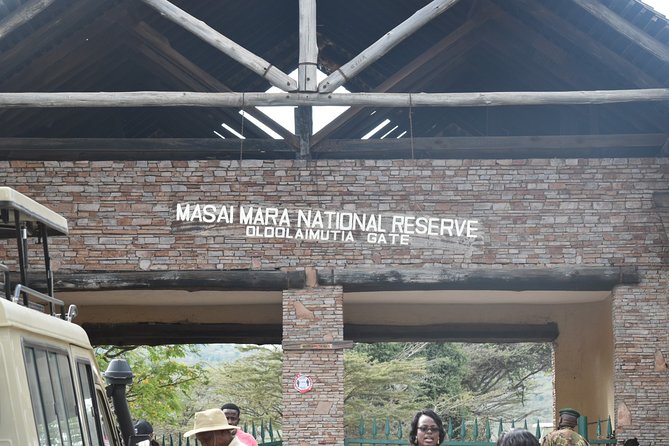 Private Transfer from Nairobi Airport or city To Maasai Mara By Road - What happens at Sekenani Gate
