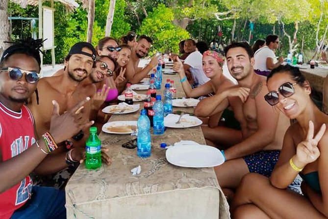 Safari blue - Sudi Island, Love Island, and the seafood lunch