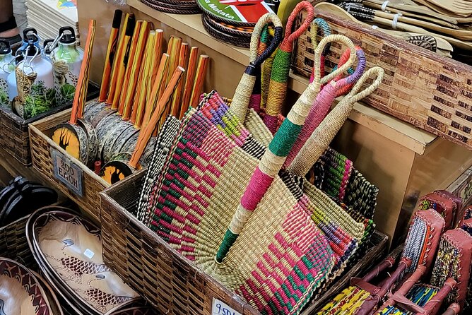 Souvenir Crafts, Fabric Shopping & Hair Braiding & City Tour - Lunch at a local restaurant