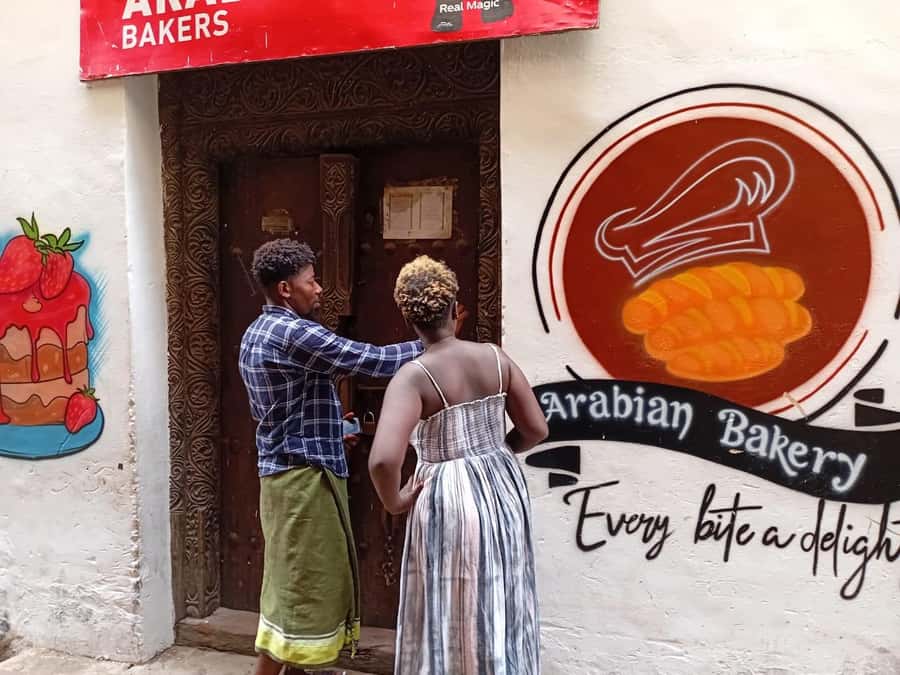 Swahili Carved Doors Tour by Woman Woodcarver: Lamu Island - What you learn about Swahili design