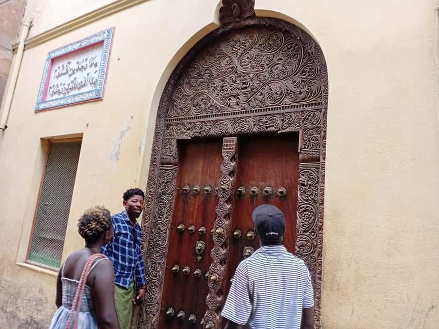 Swahili Carved Doors Tour by Woman Woodcarver: Lamu Island - Adding Shela, 3 kilometers from Lamu Town