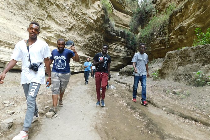 The Great Rift Valley Tour - L Bogoria, L Nakuru, L Naivasha and Hellsgate NP - Why this private Rift Valley route works