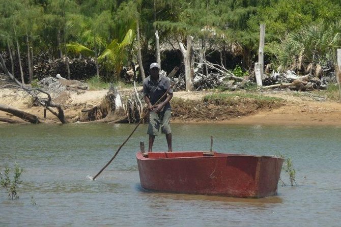 Tour Malindi & Robinson Island & Marafa Hell's Kitchen - Malindi Market and the Arab quarter