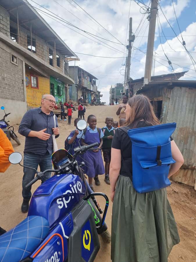 Visit Kibera The Largest Slum With a Local - Stop two: recycled crafts and local skills