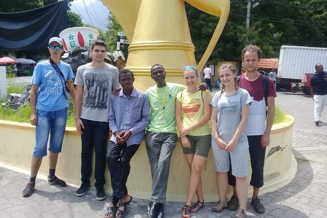 Walking Tour Through Old Town Mombasa and Fort Jesus - Moi Avenue’s elephant tusks and a quick start